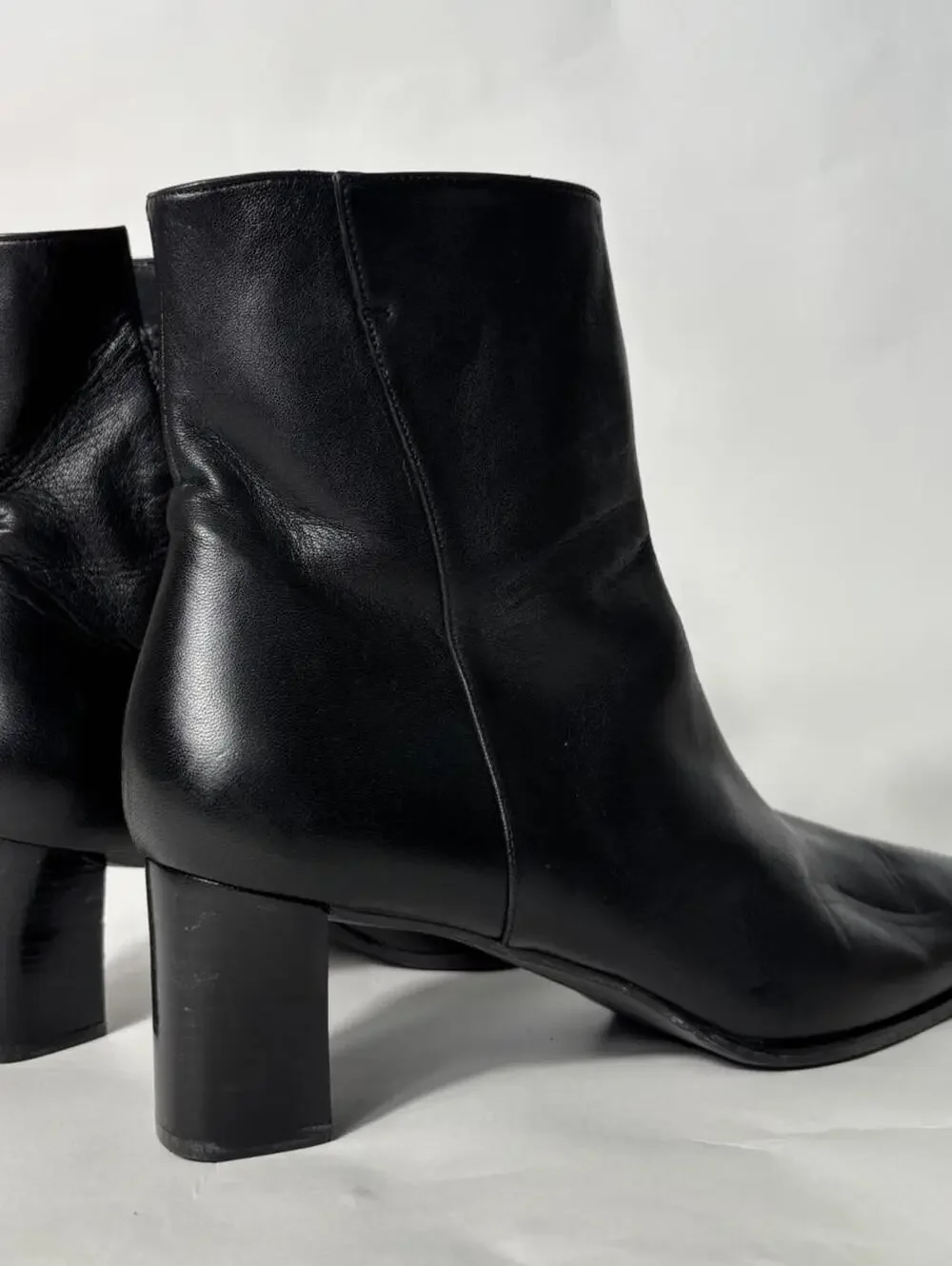 Vintage Stuart Weitzman Black Leather Ankle Boots Made in Spain Size 8.5